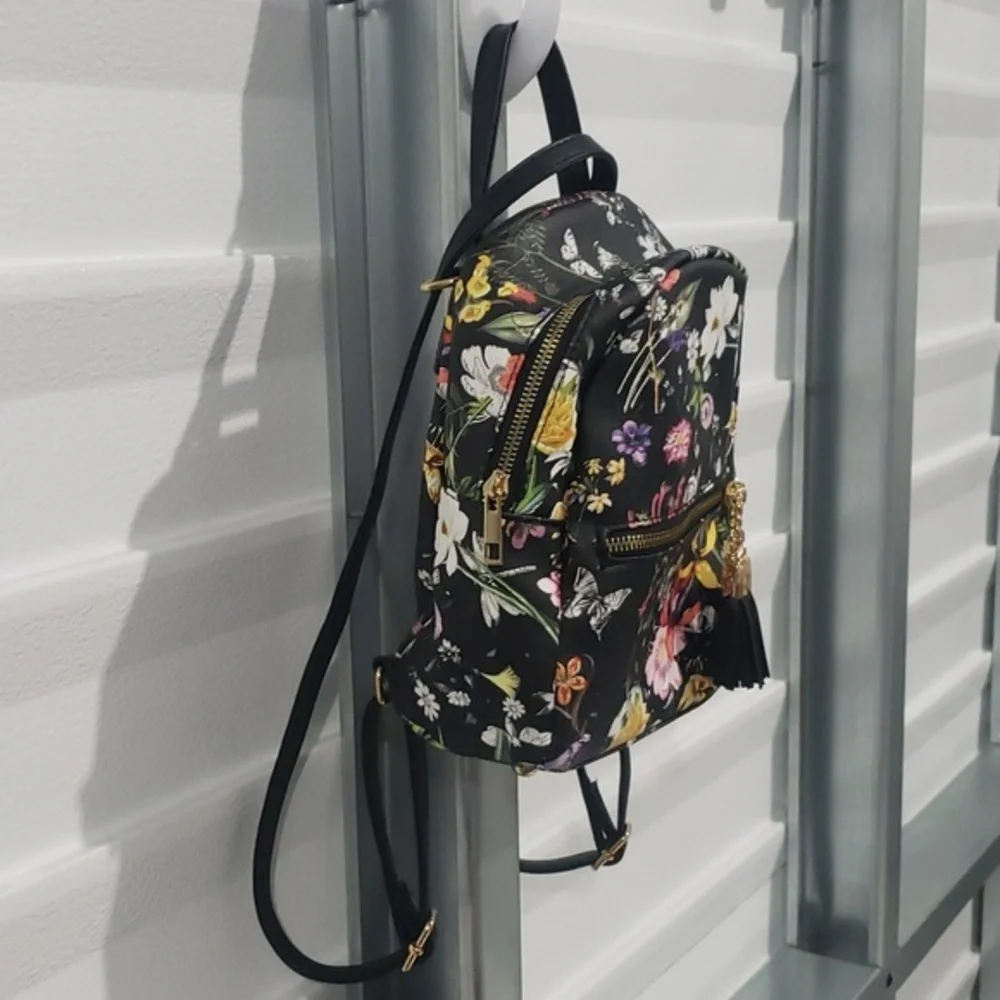 Mini backpack butterfly and flower design‎